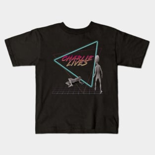 Alien love Kids T-Shirt